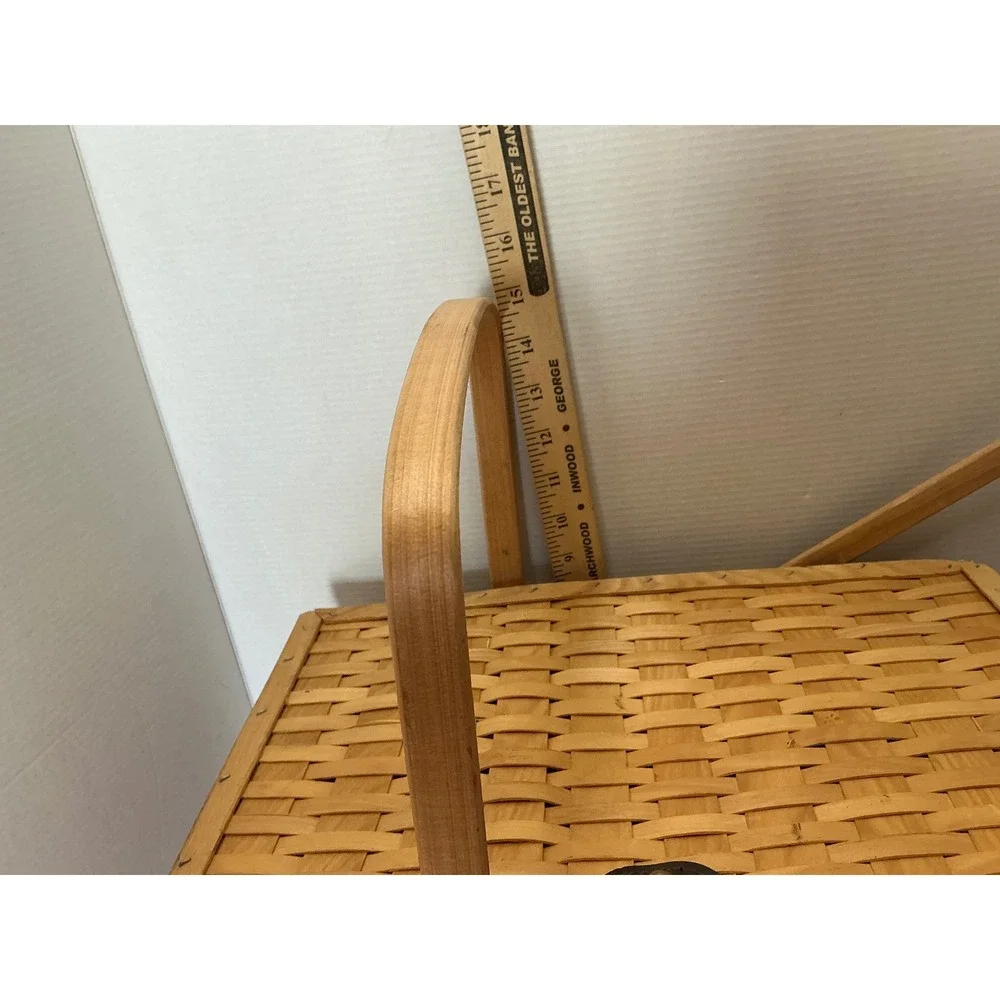 Vintage Picnic Basket Woven Wood Gingham Lining Turn Lock Large Tan